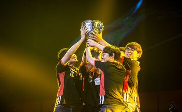 网络游戏产业的发展趋势和出路